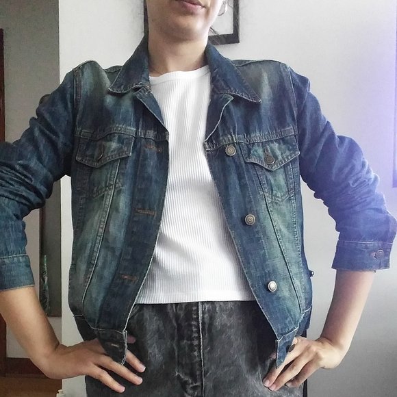 ⚡SALE⚡Zara Dark Wash Jean Jacket - Picture 4 of 9